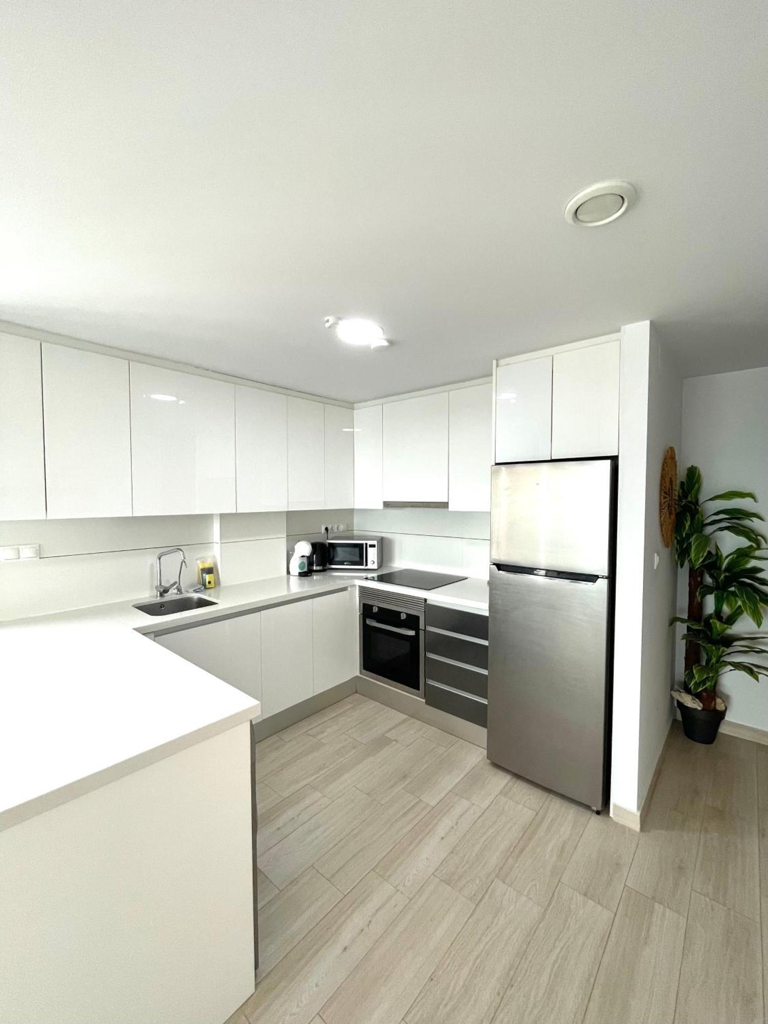 Luxury And Modern Beach Apartment With Sea Views Ла-Мата Экстерьер фото